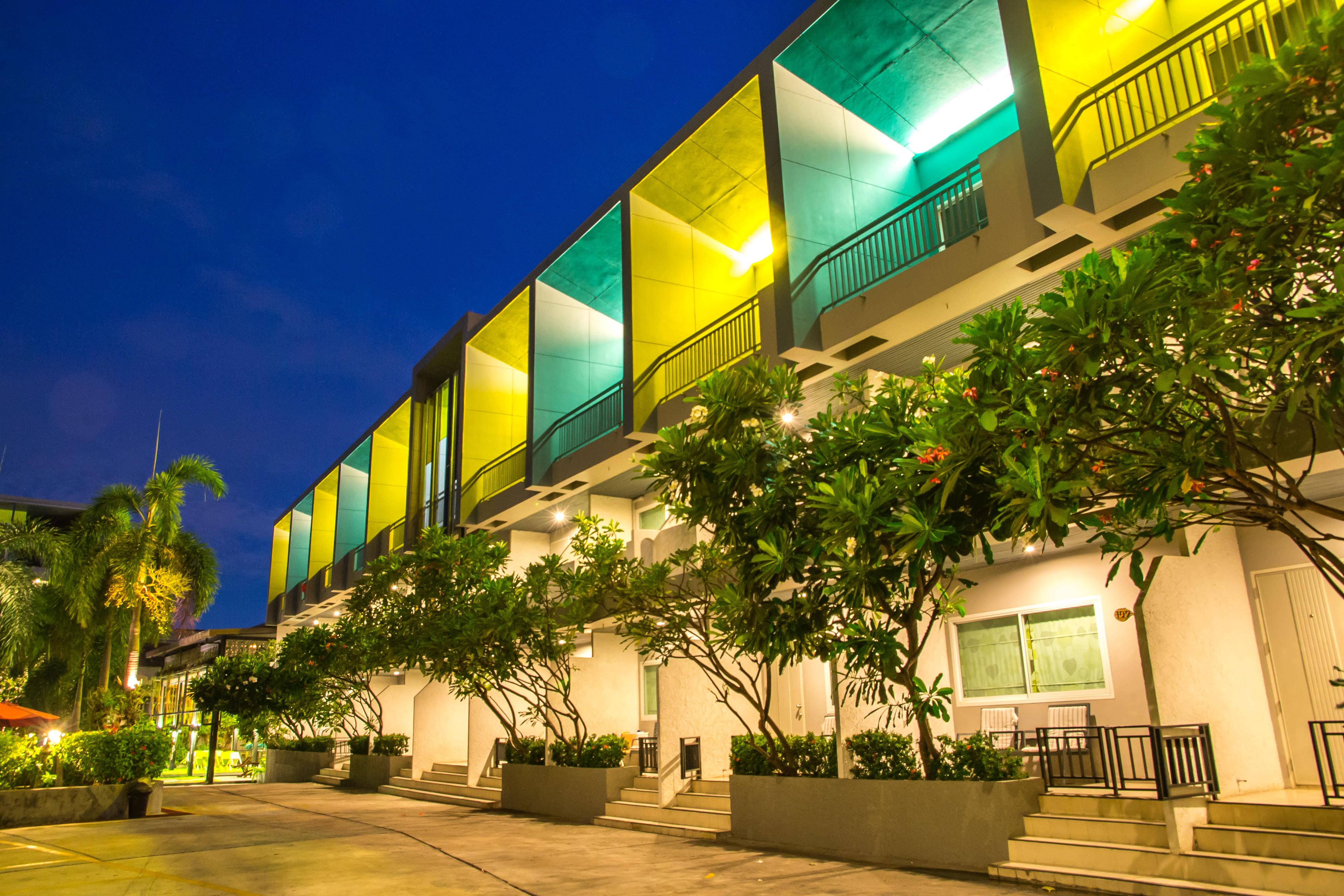 ลันตานา พัทยา โฮเต็ล  Hotel Pattaya ภายนอก รูปภาพ
